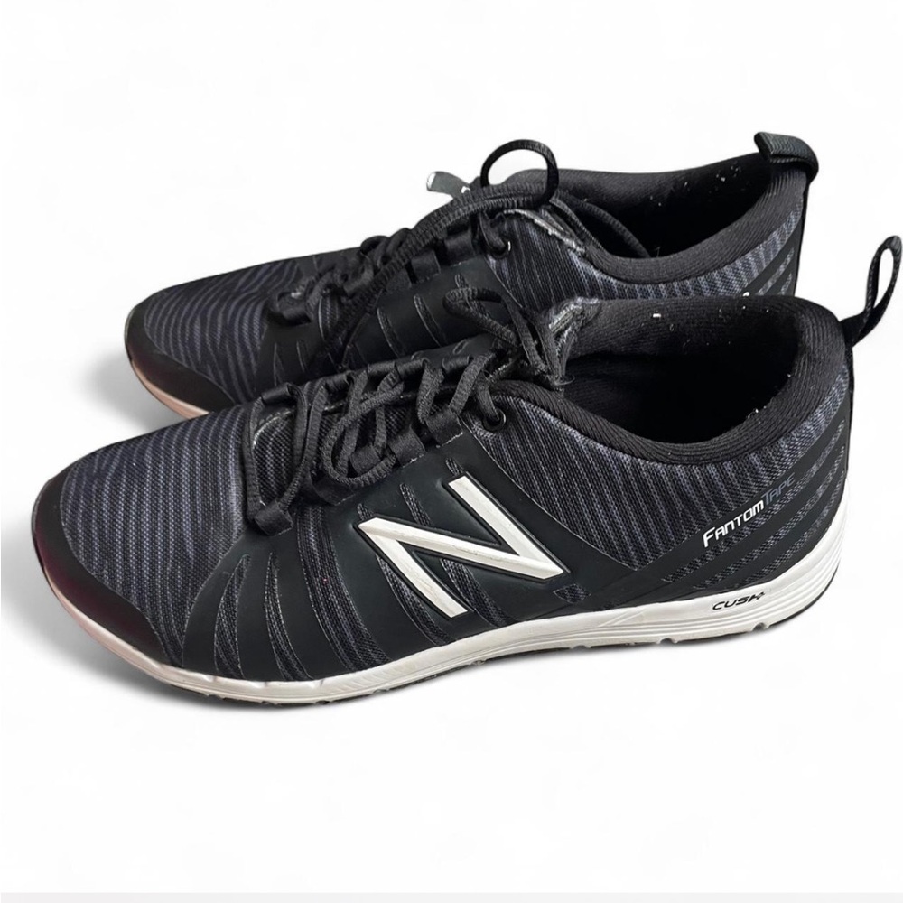 New Balance 811 Women's Black and White Sneakers